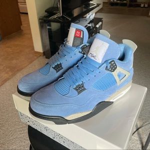 Air Jordan 4 University Blue (UA)